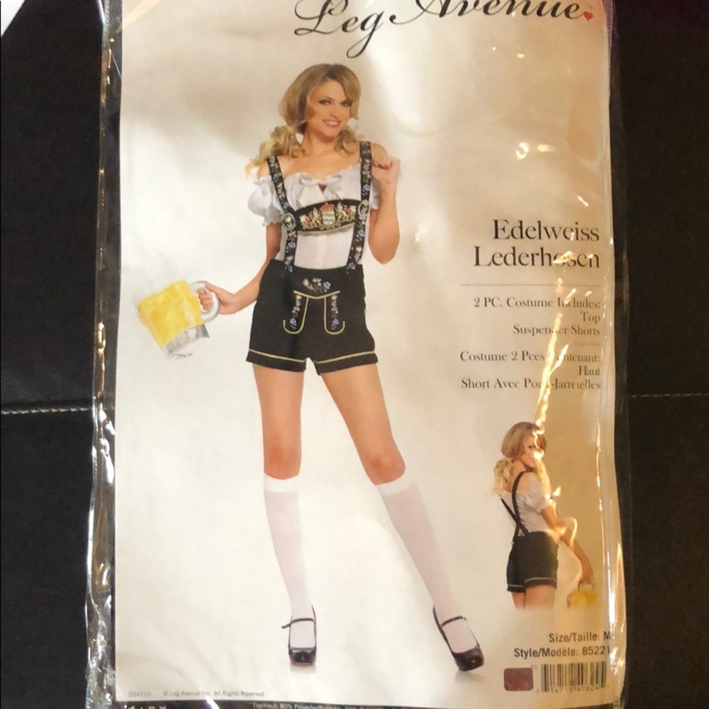 Leg Avenue beer girl costume. Never worn Size M